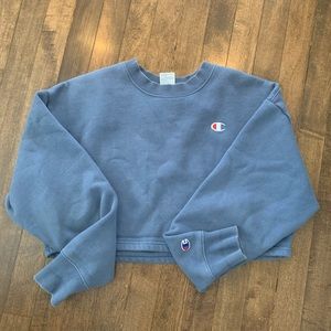 Vintage champion cropped crew neck sweatshirt